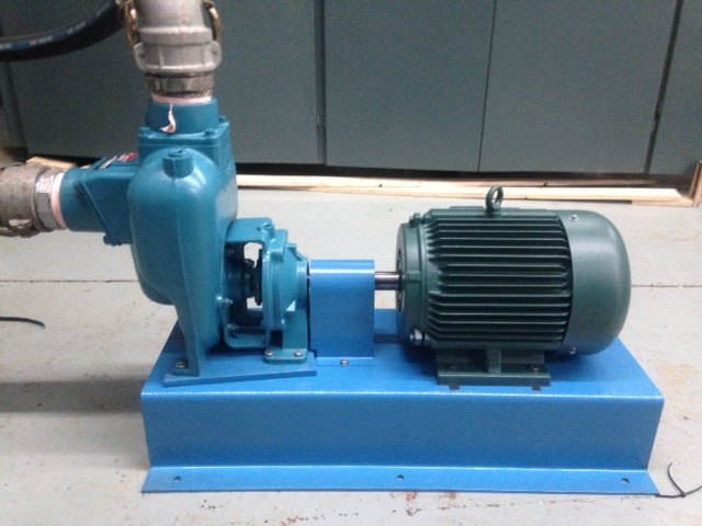 Reconditioned self-priming pump package